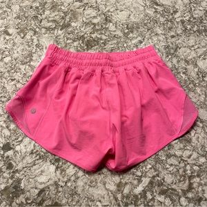 Lululemon Hotty Hot Short